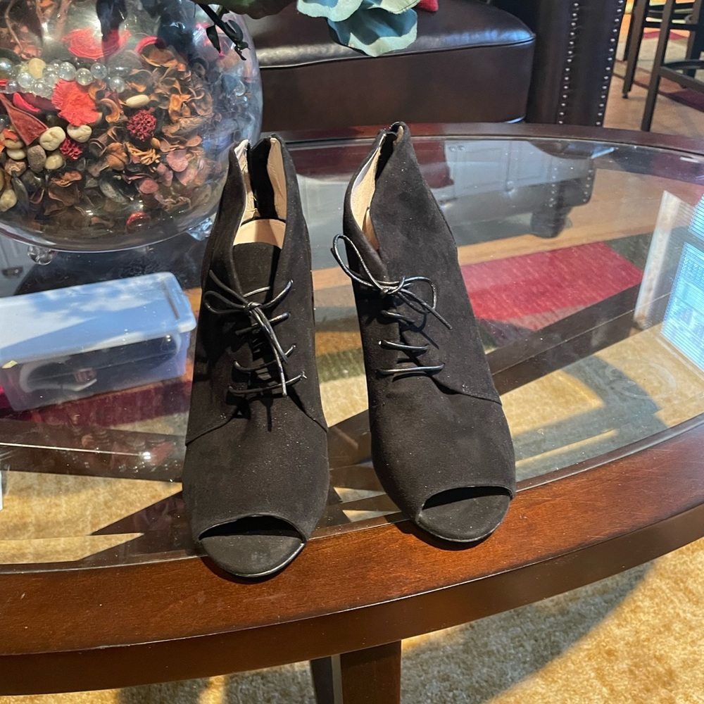 New without box 
Louise Et Cie Black Suede Leather Peeptoe Ankle Boots